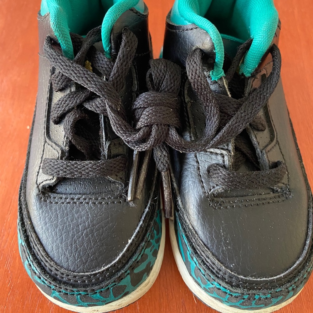 Boy Jordan sneakers